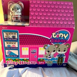 Tiny Tukkins play house (new)